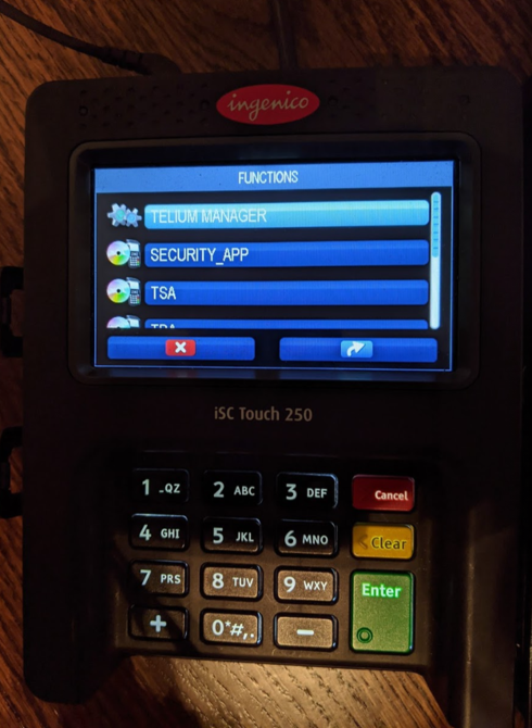Ingenico iSC Touch 250 EMV device, menu load screen.